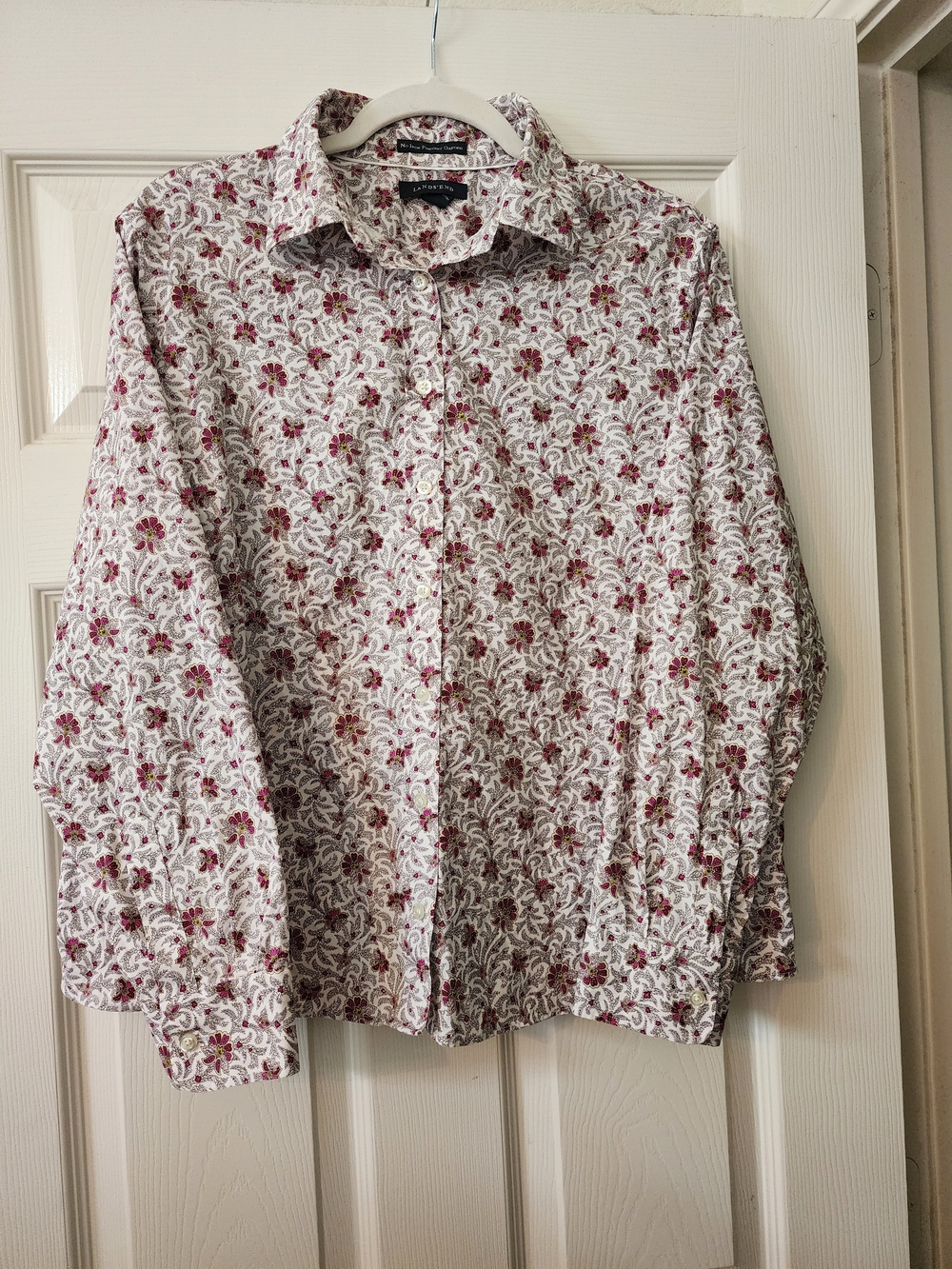 Lands' End No Iron Pinpoint Oxford Button-Up Long Sleeve Shirt with Floral Print